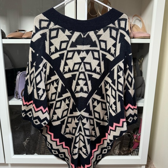 Rhapsody Colorful Blue and Beige Geometric Cardigan Sweater Poncho Size Medium - Picture 5 of 7